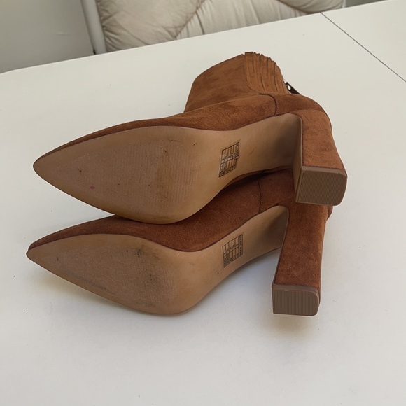 💜🤑 FOREVER 21 block pointed zip up boots like new!! - Picture 9 of 14